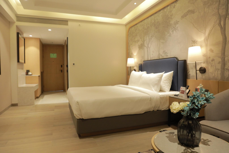 4, Hotel Express Inn Heritage, Aurangabad