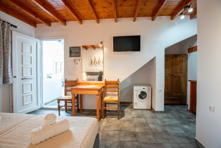 Room 3, Room-standard Double Room Village-mounta, South Aegean