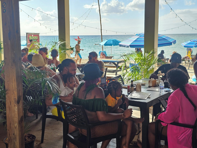 Food & Drinks 5, Roots Cafe Negril