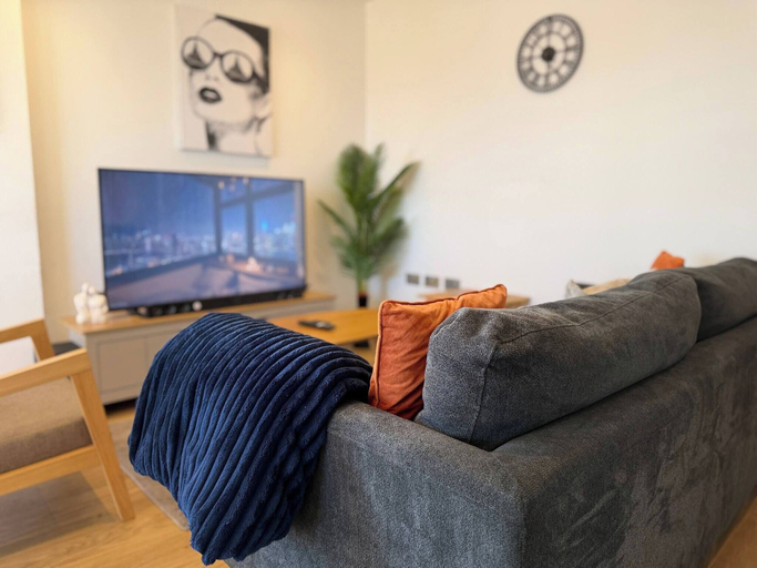 Room amenity 2, One Bedroom Flat With Balcony Views in Birmingham, Birmingham