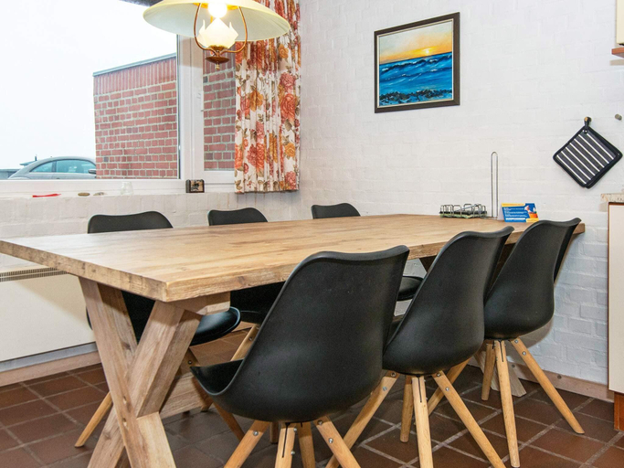 Others 4, 6 person holiday home in Henne, Varde