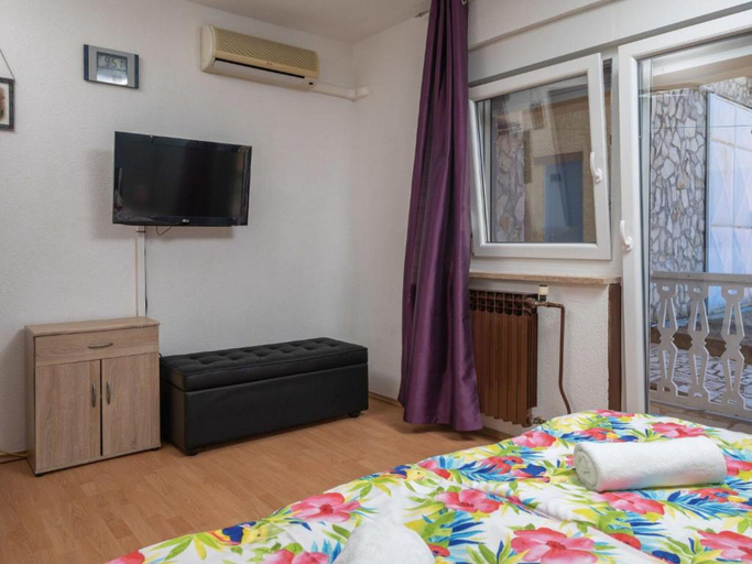 Room 3, House House Lola, Raša