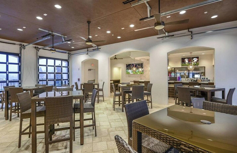 Food & Drinks 5, 8918 Sydney Avenue, Osceola