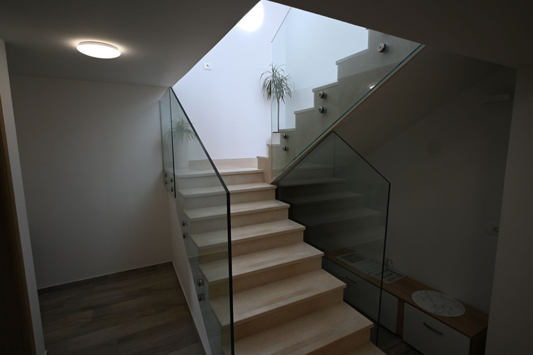 Hallway, House Ivana, Pula