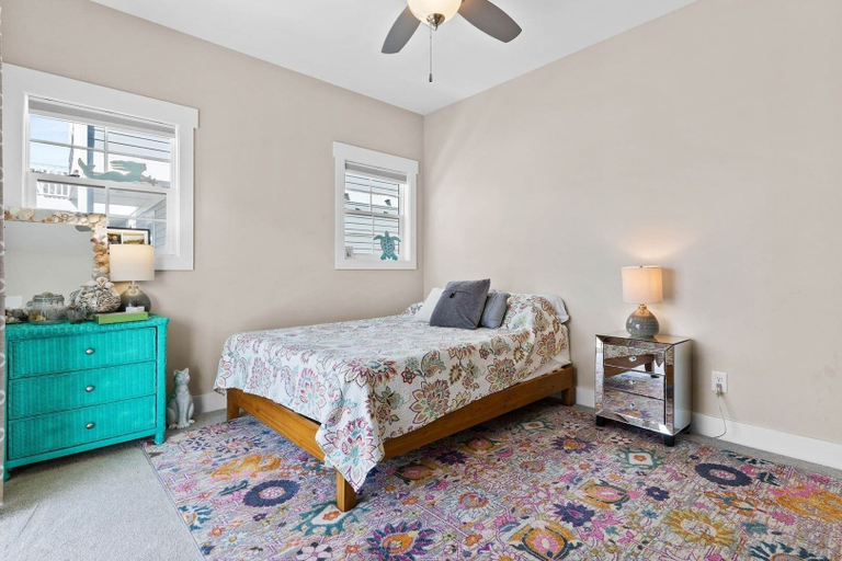 Room 2, Isle Be There / 227 Gerda Ave 4 Bedroom Home, Brunswick