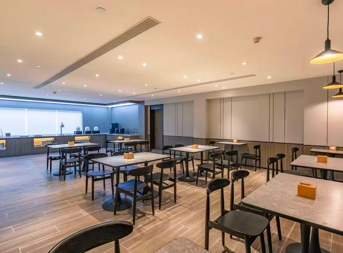 Food & Drinks 5, Hanting Hotel Nanning Renmin Road , Nanning