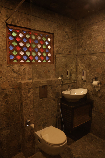 Bathroom 5, Rani Mahal, Jodhpur