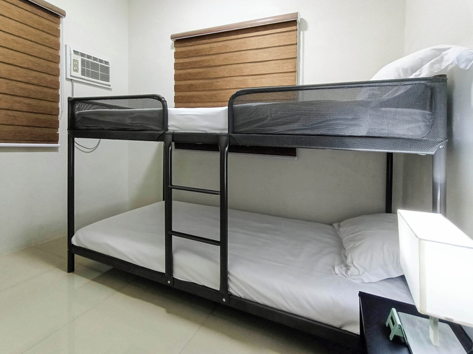 Room 2, Manzil Anilao B&B 2 bdr apt U4, Mabini