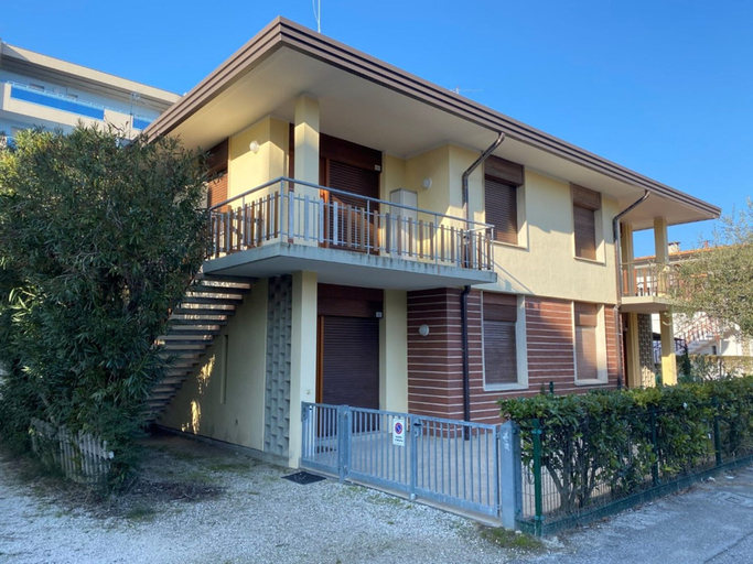 Exterior 3, First Floor Apartment Steps From the Beach, Venezia