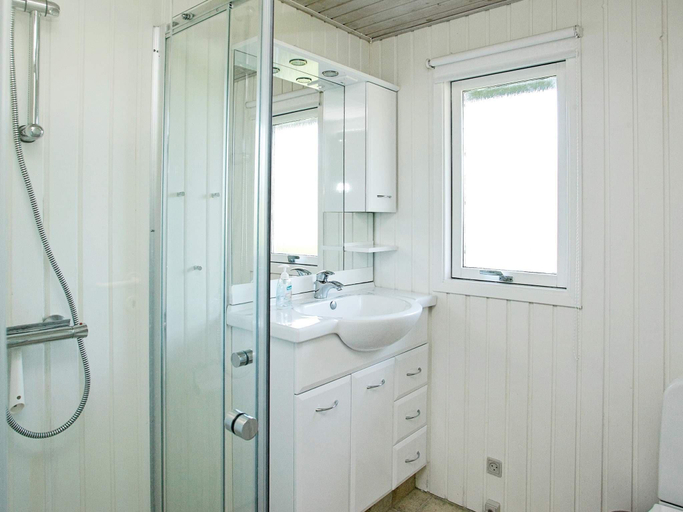 Bathroom 4, 4 star holiday home in Pandrup, Jammerbugt