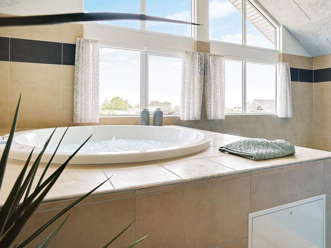 Bathroom 4, 5 star holiday home in Bogense, Nordfyns