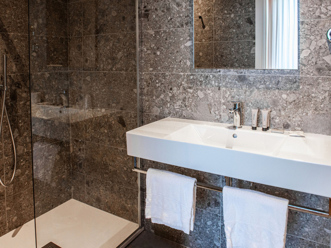 Bathroom 4, Hotel Del Lago 1934 & SPA, Terni