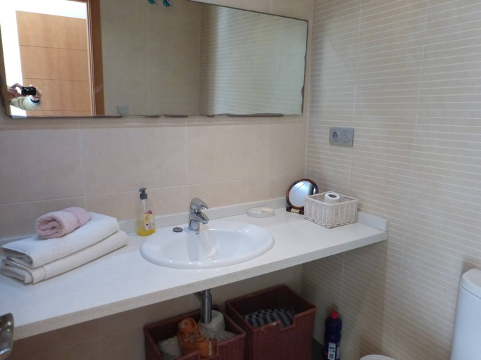 Bathroom 4, Beautiful 2 Bedroom 2 Bathroom Apartment With Pool, Almería