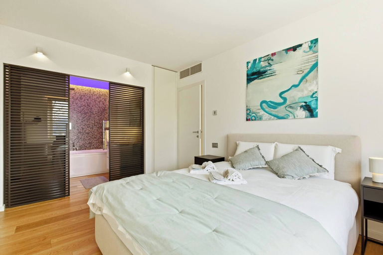 Room 4, Generoso Luxury Lake View Suite in Lugano, Lugano