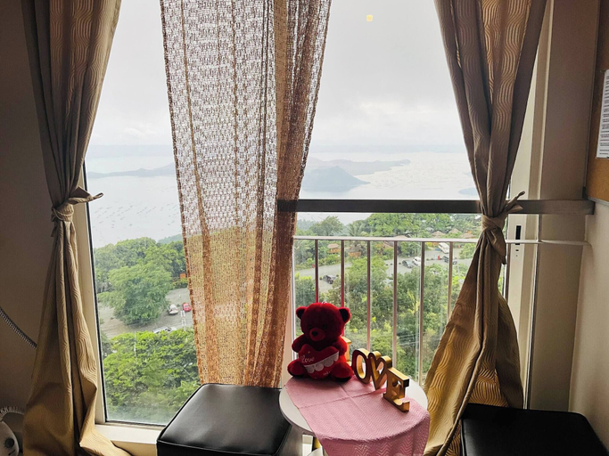 Balcony, Recharge Chamber Simoy, Tagaytay City
