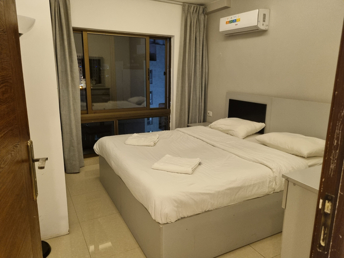 Room 3, Amman Apartment With Electric Heating & Wifi, Amman