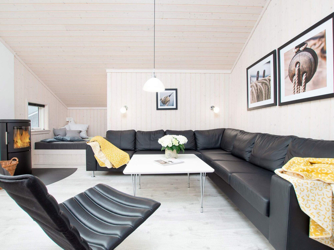 Interior 4, 4 Star Holiday Home in Grossenbrode, Ostholstein