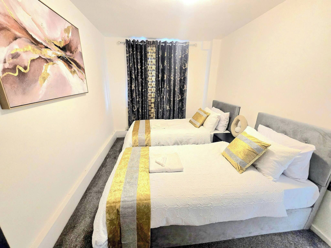 Room 5, Gem Place - A Home Away From Home, London