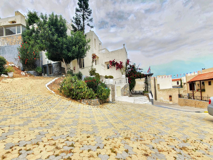 Others 4, Entire Private Suite Sea Full View With Balcony, Shared Pool and Air Conditionin, Crete