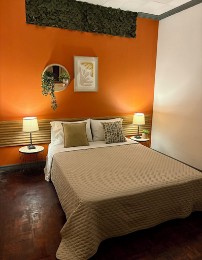 Room 2, Luca, San José