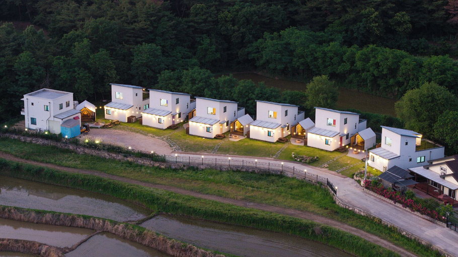 Exterior, Gyeongju The Glamping Pool Villa, Gyeongju