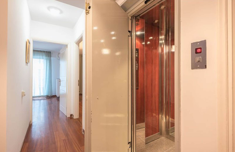 Others 3, Adelos III Bloom Villa 5BR 360m² - Sauna - Rooftop, Attica