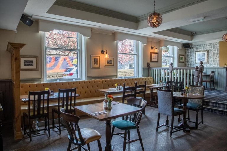 Food & Drinks 4, The Black Hat, Bradford