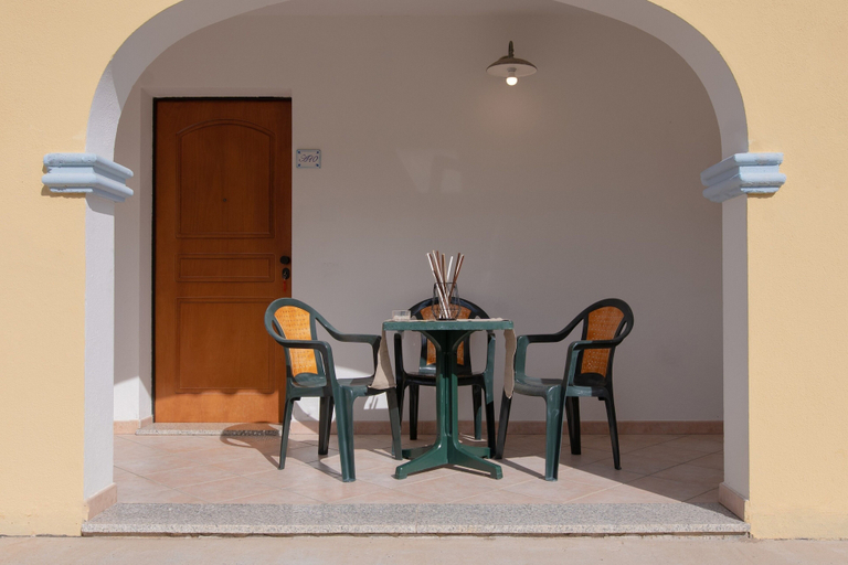 Outdoor dining 3, Idyllic Residence Cala Viola 1 Bedroom Apartment B3 Sleeps 3 Persons, Nuoro
