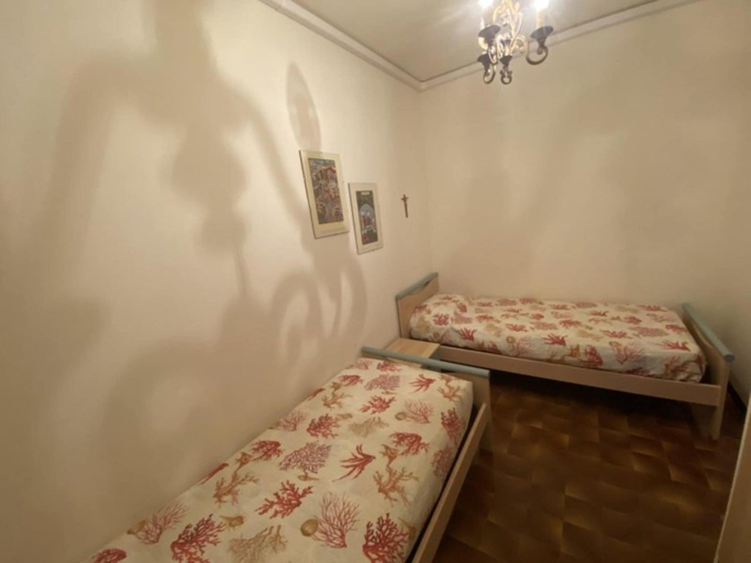 Room 2, Spacious Stay for Families With Garden, Venezia