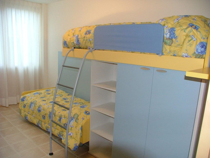 Room, Chic Retreat for Your Holidays in Grado, Gorizia