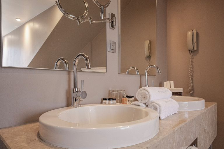 Bathroom 4, Opera Hotel, Riga