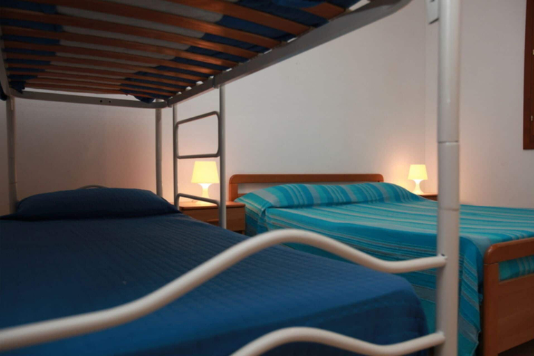Room 1, Waterfront apartment for 5 guests in Rosolina Mare, Rovigo