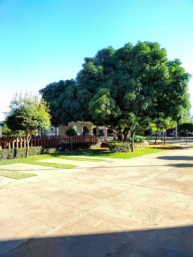Property grounds 4, sembrador v manzana A edificio 9, Santo Domingo Este