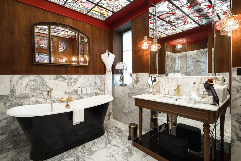 Bathroom 4, Maison Maubreuil, Loire-Atlantique