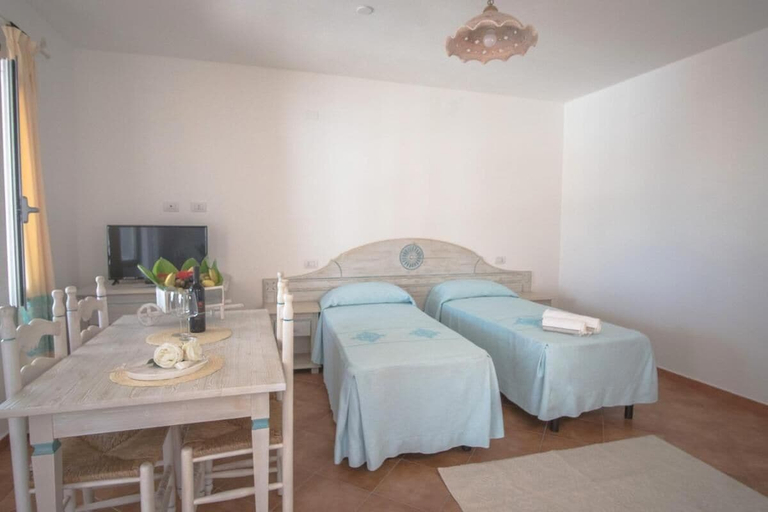 Room 2, Superb Le Residenze del Golfo di Orosei No2193, Nuoro