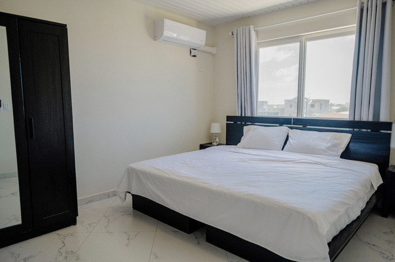 Room 2, Spacious 4-bedroom apartment 2 km from Eagle beach - Dream Suites Aruba