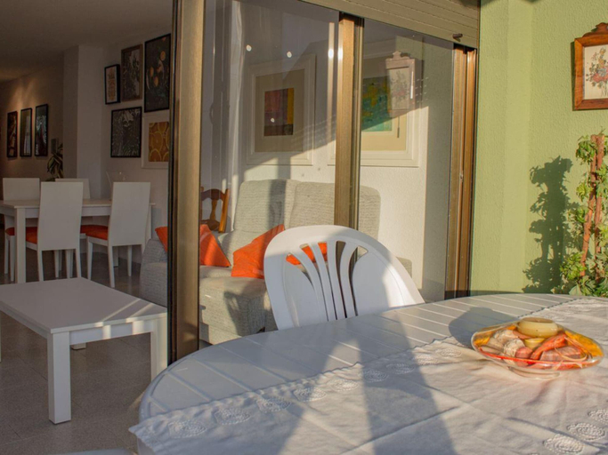 Dining room 4, Spacious Ocean-view Apartment in Orpesa, Spain, Castellón