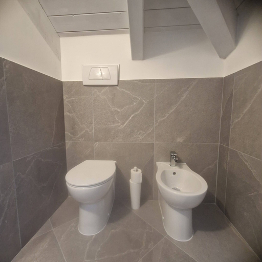 Bathroom 4, Modern Flat 1 Near the Swiss Border in Viggiù, Varese