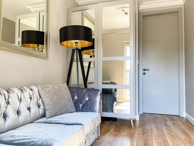 Living area 4, BP Gray Premium, Toruń