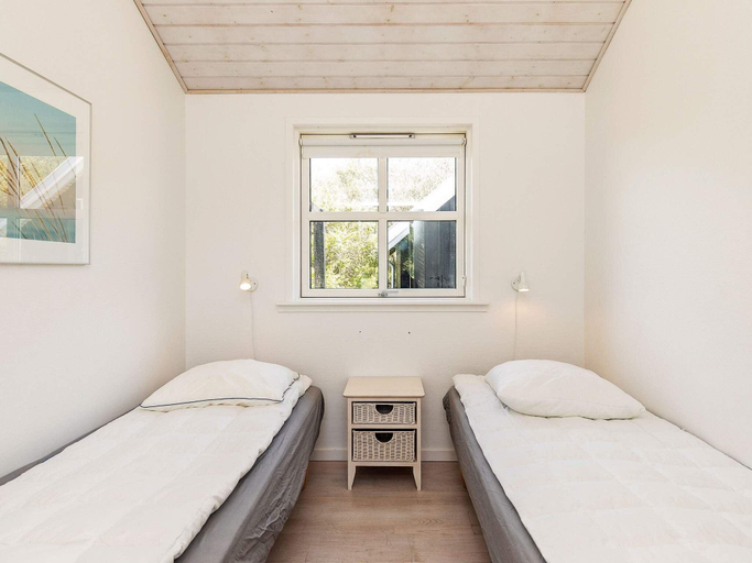 Bedroom 2, 5 star holiday home in Hirtshals, Hjørring