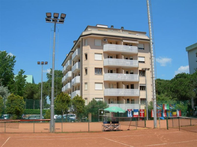Primary image