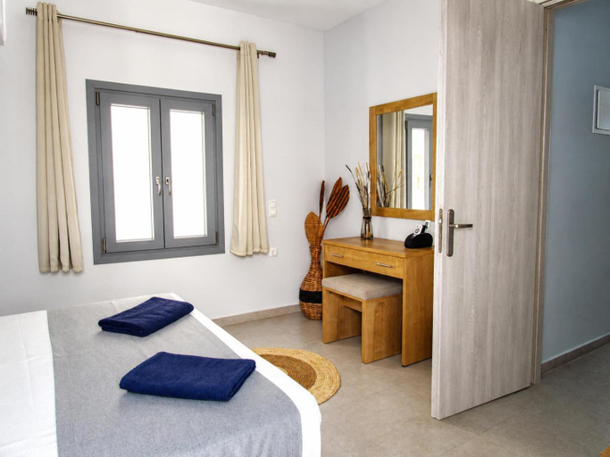 Bedroom 2, Blue Sea Paros Aegean Horizon, South Aegean