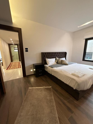 Room 3, Charming 3 Bedroom Apartment in Amman, Amman