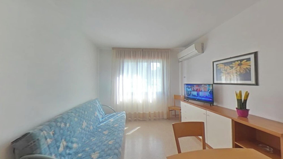 Room amenity 2, Inviting Flat Near the Beach and Main Shops, Udine