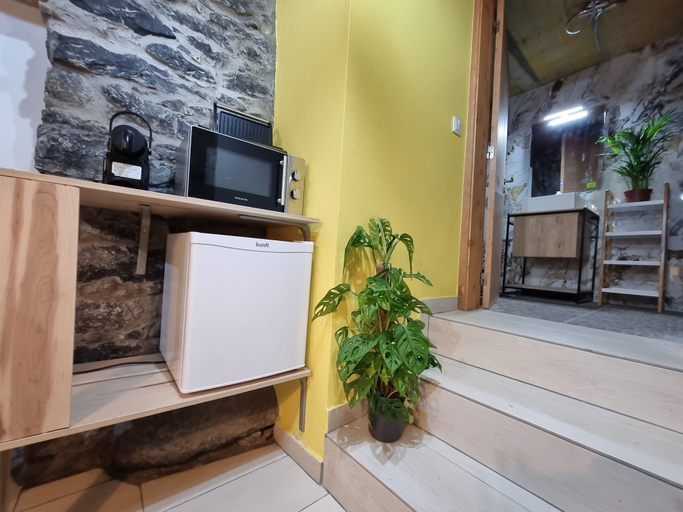 Interior 2, Room-discover Magical Calheta, Calheta