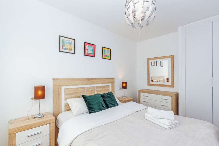 Bedroom 3, Gerona Apartments, Alicante