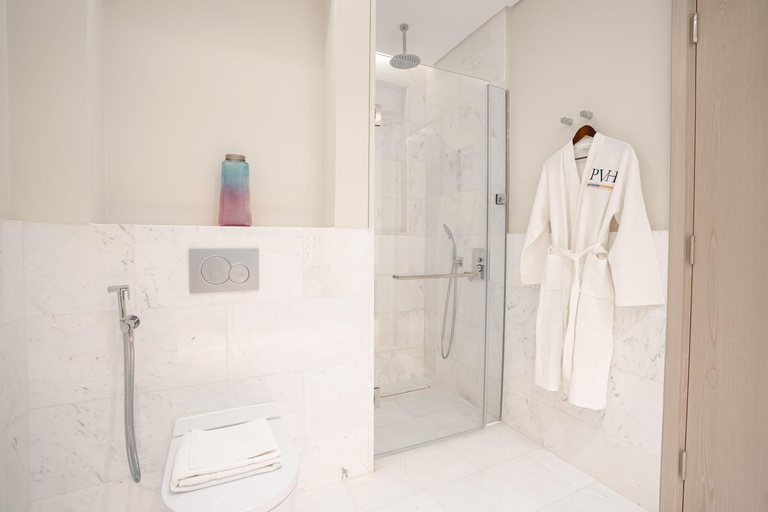 Bathroom 4, The Palm Tower - Sea View Studio, Palm Jumeirah, Dubai
