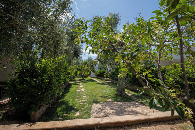 Others 5, Holiday Apartment "orchidea" With Swimming Pool and Private Beach, Foggia