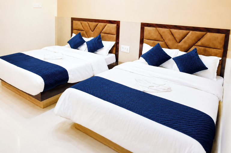 Room 2, Hotel Prakash Near Vishwanath Temple, Varanasi