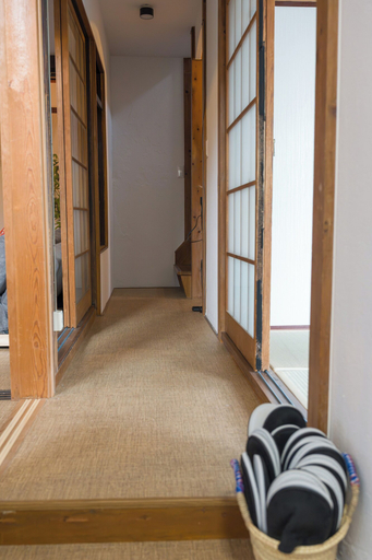 Interior 4, RYO, Yokosuka